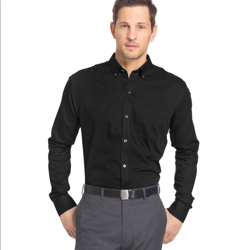 ▪️SOLD▪️Van Heusen Sateen Stripe Collared Shirt
